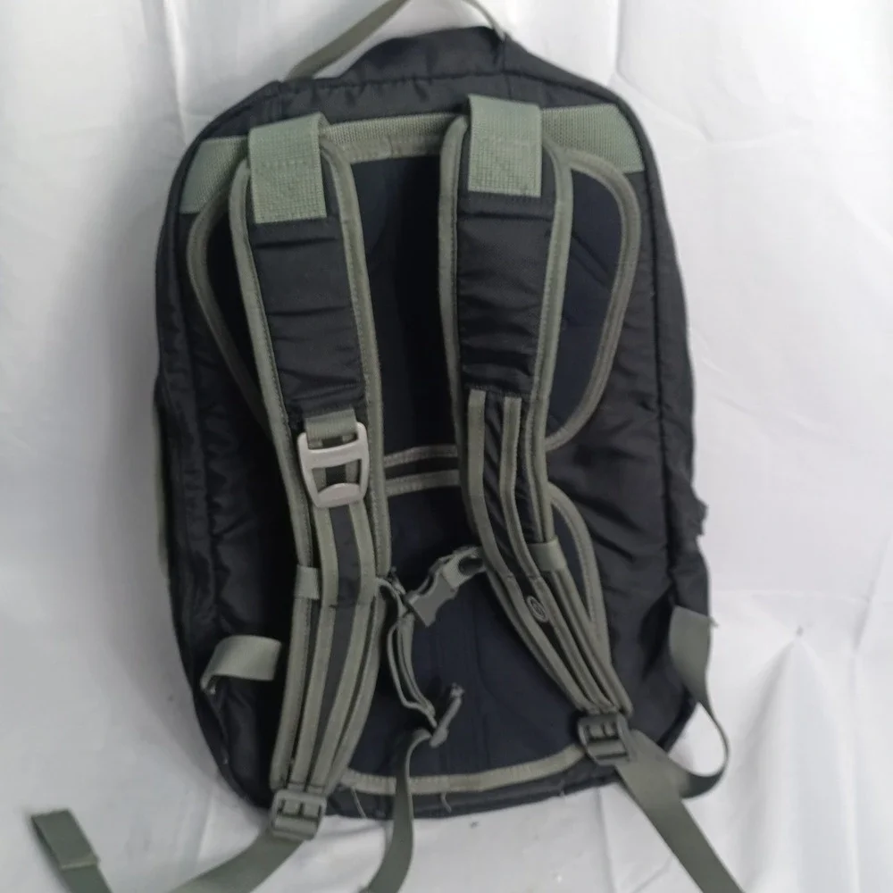 Timbuk2 Q Laptop Backpack Black Olive Green Commuter Travel Bag s9
